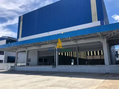 Galpão/Depósito/Armazém para alugar, 2500m² no Parque Santo Agostinho, Guarulhos