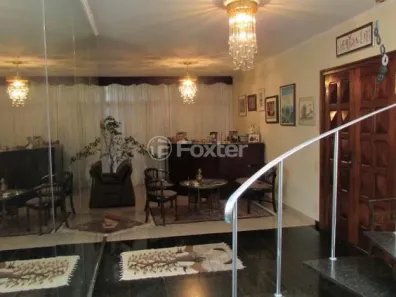 Casa com 5 Quartos à venda, 269m² no Sumaré, São Paulo