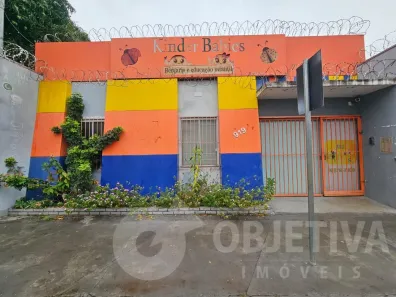 Imóvel Comercial com 1 Quarto para alugar, 310m² no Saraiva, Uberlândia
