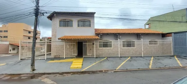 Imóvel Comercial com 1 Quarto à venda, 220m² no Riacho Fundo II, Brasília