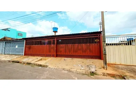 Casa com 3 Quartos à venda, 130m² no Recanto das Emas, Brasília