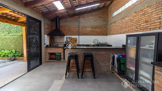 Sobrado com 3 Quartos à venda, 125m² no Jardim Itu, Porto Alegre