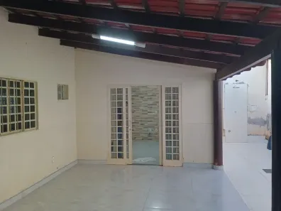 Casa com 2 Quartos à venda, 176m² no Vila Vicentina, Brasília