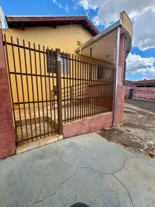 Casa com 3 Quartos à venda, 122m² no Vila Lemos, Bauru