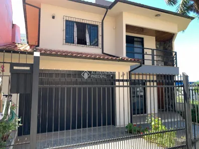 Casa com 3 Quartos à venda, 253m² no Barreiros, São José