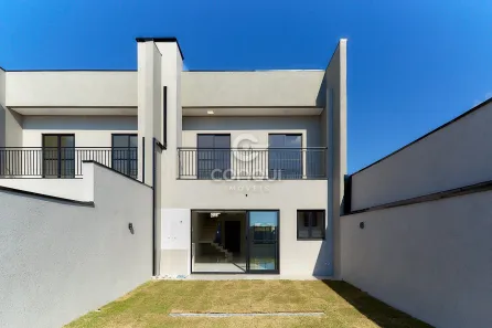 Sobrado com 3 Quartos à venda, 170m² no Aristocrata, São José dos Pinhais
