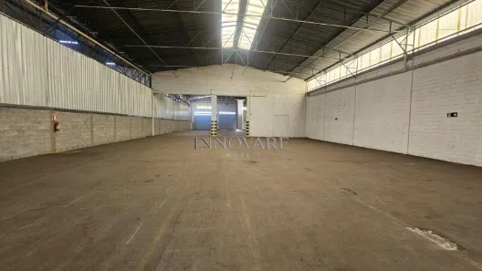 Galpão/Depósito/Armazém para alugar, 1310m² no Arvoredo 2ª Seção, Contagem