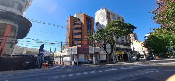 Ponto Comercial para alugar, 251m² no Pinheiros, São Paulo