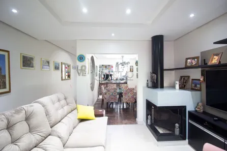 Casa com 2 Quartos à venda, 80m² no Cidade Baixa, Porto Alegre