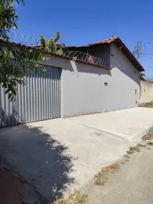 Casa com 4 Quartos à venda, 202m² no Setor Urias Magalhães, Goiânia