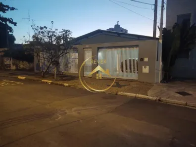 Casa com 3 Quartos à venda, 147m² no Jardim Chapadão, Campinas