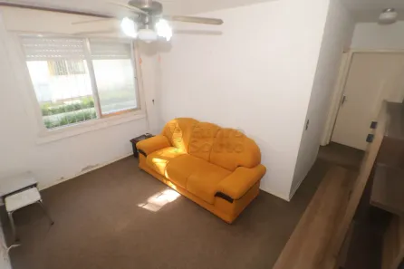 Apartamento com 2 Quartos para alugar, 46m² no Centro, Pelotas
