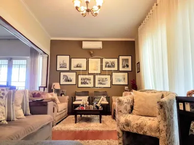 Casa com 3 Quartos à venda, 281m² no Vila Industrial, Campinas