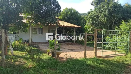 Fazenda/Sítio com 3 Quartos à venda, 1800m² no Jaraguá, Montes Claros