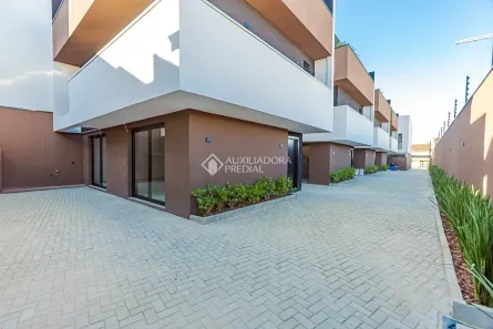 Sobrado com 3 Quartos à venda, 148m² no Hauer, Curitiba