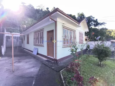 Casa com 2 Quartos à venda, 78m² no Quarteirão Ingelheim, Petrópolis