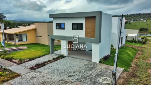 Casa de Condomínio com 5 Quartos à venda, 230m² no Gravatá Centro, Gravatá
