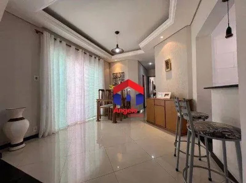Casa com 3 quartos — Planalto, Belo Horizonte