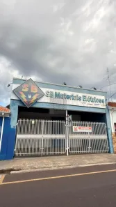 Ponto Comercial para alugar, 280m² no Centro, Botucatu