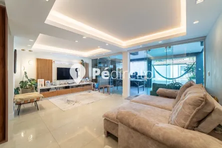 Sobrado com 3 Quartos à venda, 224m² no Vila Carrão, São Paulo