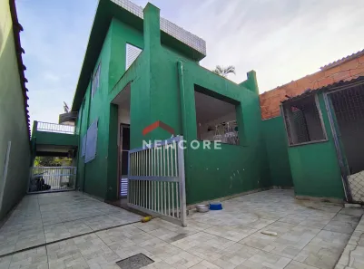 Sobrado com 2 Quartos à venda, 126m² no Parque Bitaru, São Vicente