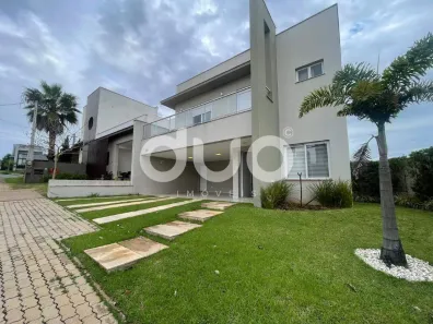 Casa de Condomínio com 3 Quartos para alugar, 246m² no Ondas, Piracicaba