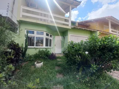 Casa com 3 Quartos para alugar, 225m² no São José, São Leopoldo