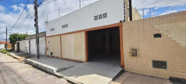 Casa com 3 Quartos à venda, 250m² no Aruana, Aracaju
