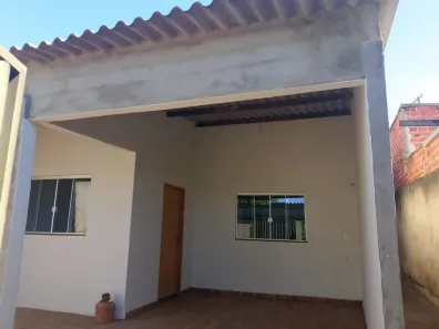 Casa com 2 Quartos à venda, 150m² no Centro, Anápolis