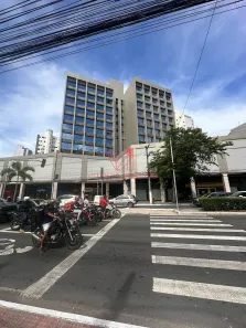 Sala Comercial para alugar, 133m² no Praia do Canto, Vitória