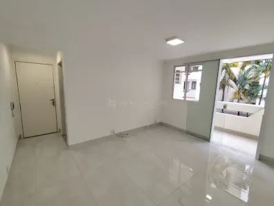 Apartamento com 3 Quartos para alugar, 96m² no Zona 03, Maringá