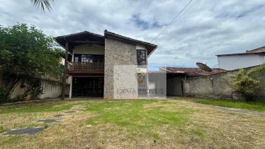 Casa com 3 Quartos à venda, 385m² no Extensão do Bosque, Rio das Ostras
