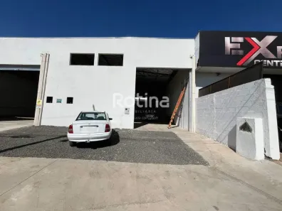 Galpão/Depósito/Armazém para alugar, 280m² no Dona Zulmira, Uberlândia