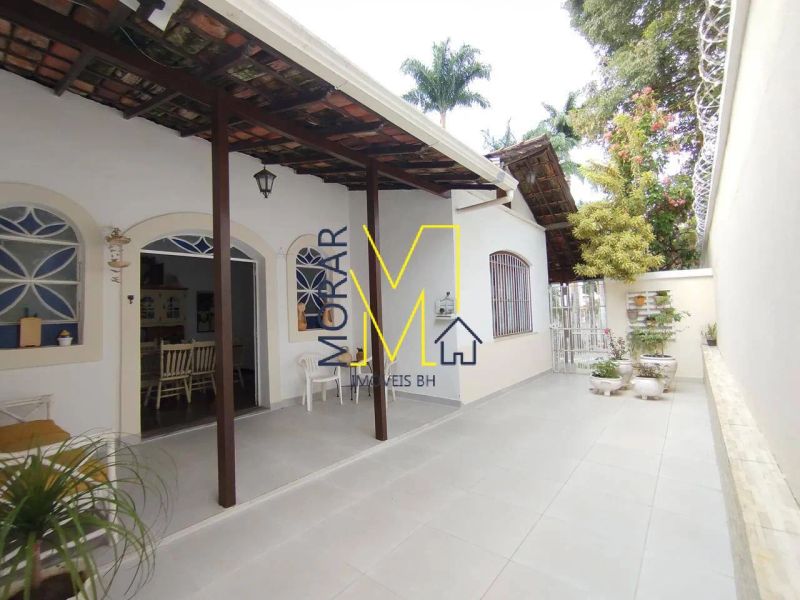 Casa com 3 quartos — Itapoã, Belo Horizonte