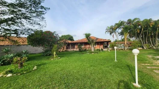 Fazenda/Sítio com 3 Quartos à venda, 358m² no Guacuri, Itupeva