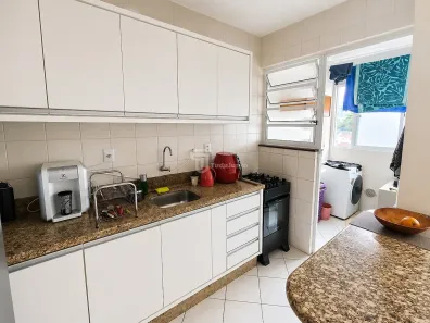 Apartamento com 2 Quartos à venda, 69m² no Barreiros, São José