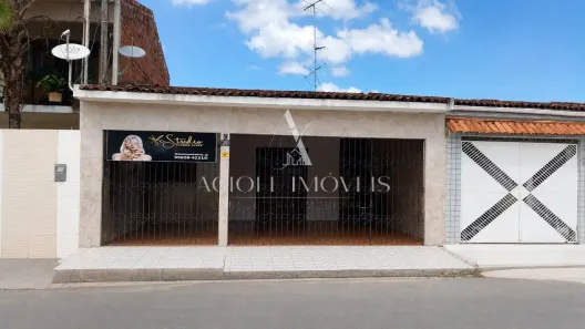 Casa com 3 Quartos à venda, 200m² no Santos Dumont, Maceió
