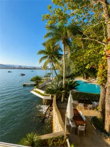 Casa de Condomínio com 5 Quartos à venda, 411m² no Loteamento João Batista Julião, Guarujá