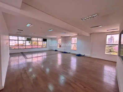 Sala Comercial para alugar, 101m² no Santa Efigênia, Belo Horizonte