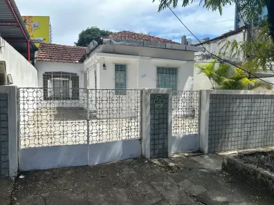 Casa com 3 Quartos à venda, 440m² no Madalena, Recife