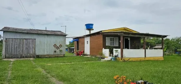 Fazenda/Sítio com 2 Quartos à venda, 2500m² no Centro, Viamão