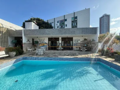 Casa com 6 Quartos à venda, 305m² no Hipódromo, Recife