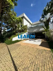 Casa de Condomínio com 5 Quartos à venda, 250m² no Alphaville, Santana de Parnaíba