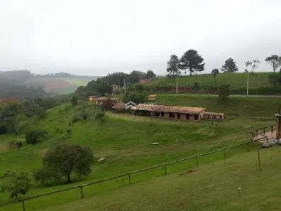Fazenda/Sítio com 7 Quartos à venda, 600m² no Água Espraiada (Caucaia do Alto), Cotia
