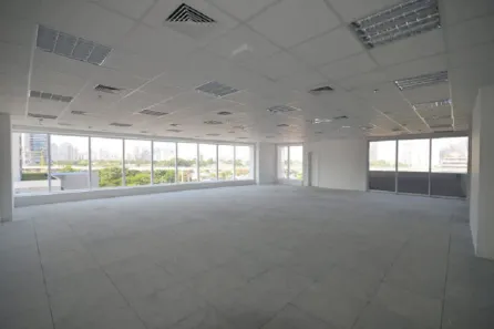 Ponto Comercial para alugar, 1709m² no Butantã, São Paulo