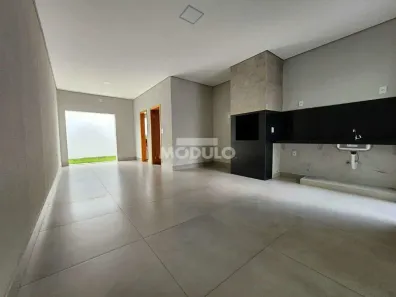 Casa com 3 Quartos à venda, 172m² no Alto Umuarama, Uberlândia