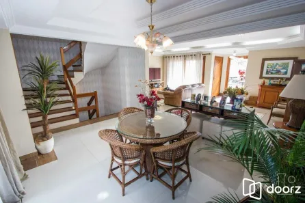 Casa de Condomínio com 4 Quartos à venda, 382m² no Cristal, Porto Alegre