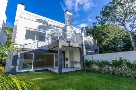 Casa de Condomínio com 3 Quartos à venda, 277m² no Pedra Redonda, Porto Alegre