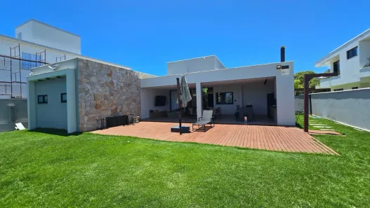 Casa de Condomínio com 3 Quartos à venda, 240m² no Busca Vida (Abrantes), Camaçari