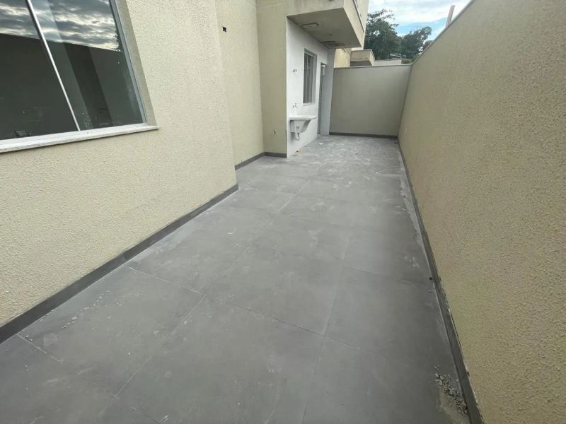 Apartamento com 2 quartos — Planalto, Belo Horizonte